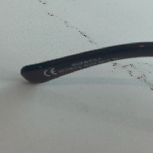 Vintage GUCCI Sunglasses - Picture 3 of 10